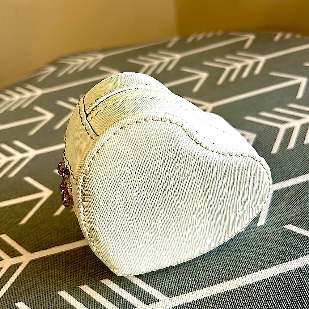 Ivory 4” Heart shaped jewelry case